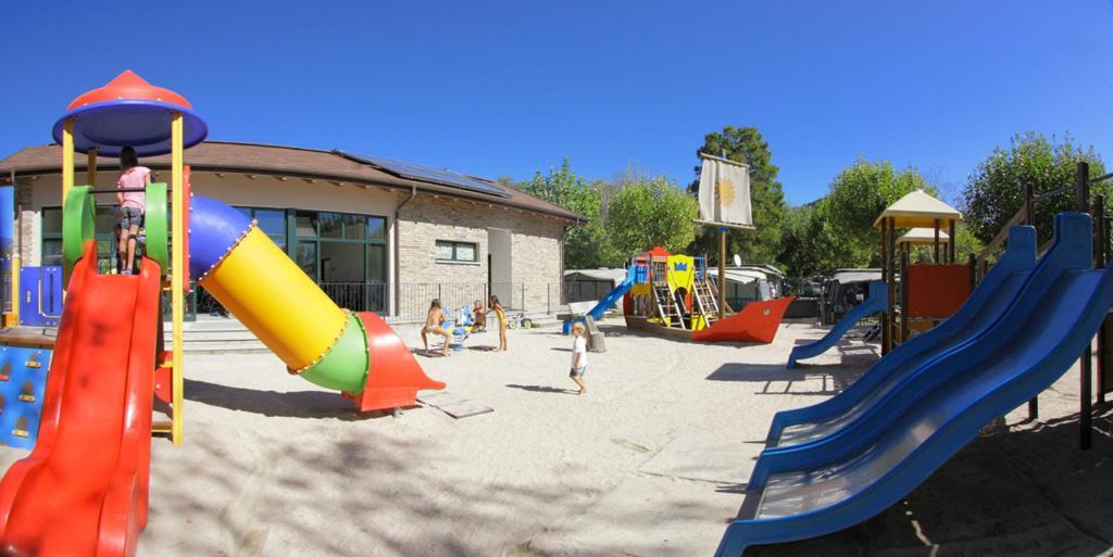 Camping Village Isolino Verbania Exterior foto