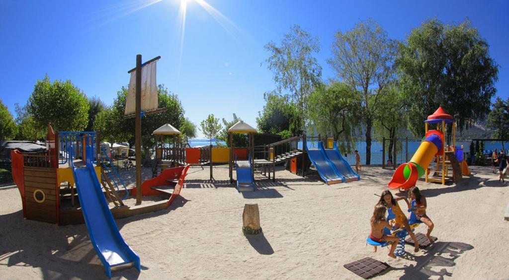 Camping Village Isolino Verbania Exterior foto